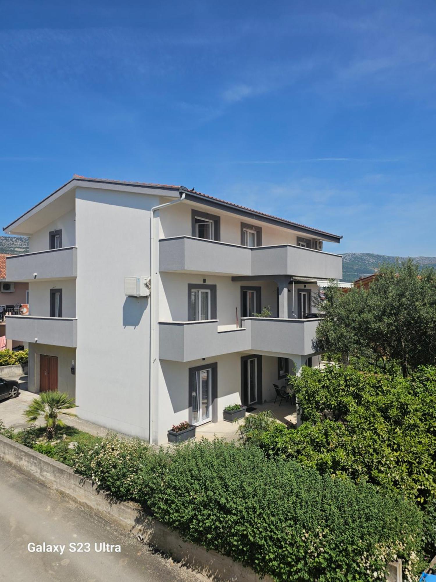 Apartmani Dianna Kaštela Exterior foto